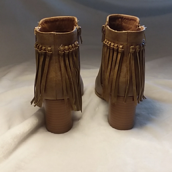 Journee Collection Booties - Picture 3 of 5